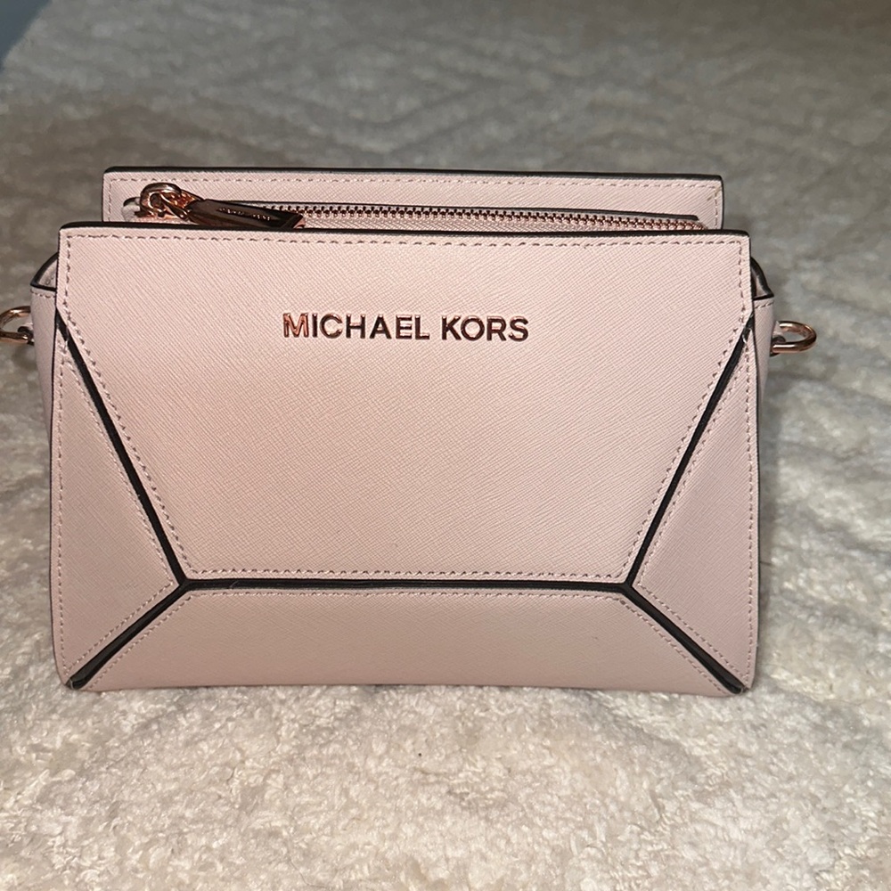 Michael Kors Crossbody
